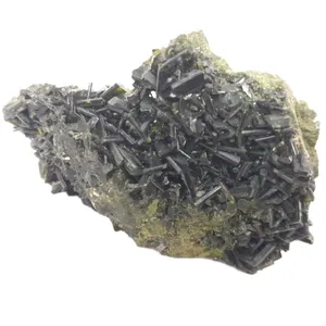 سنگ راف مدل اپیدوت
