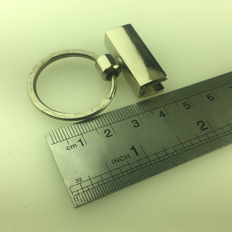 یراق جاکلیدی طرح کشیده کد STL یراق جاکلیدی طرح کشیده کد STL