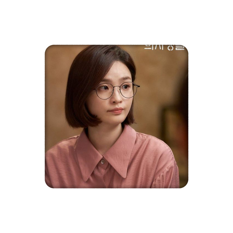 زیرلیوانی طرح سریال کره ای پلی لیست بیمارستان کد 2573095 زیرلیوانی طرح سریال کره ای پلی لیست بیمارستان کد 2573095
