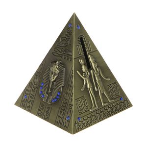 نقد و بررسی قلک Pyramid طرح اهرام مصر کد 686 توسط خریداران