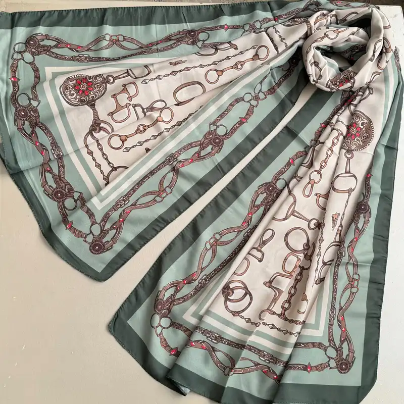 شال زنانه مدل نخی حاشیه زنجیری چهار فصل