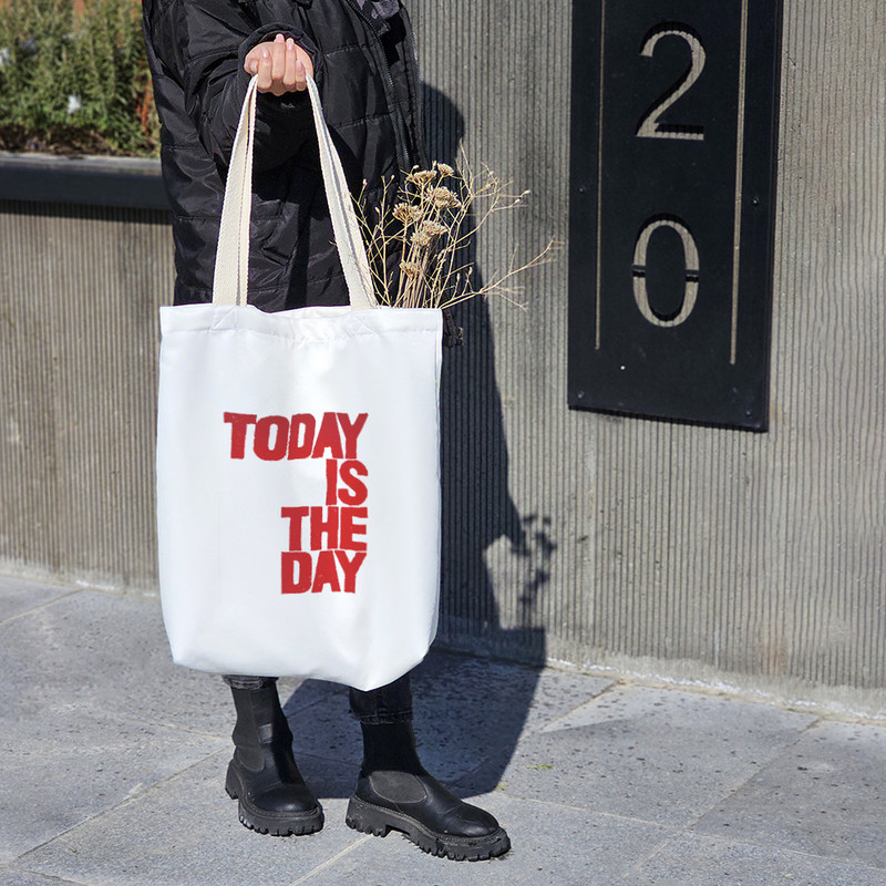 ساک خرید پارچه ای خندالو طرح Today Is The Day مدل توت بگ کد 7366