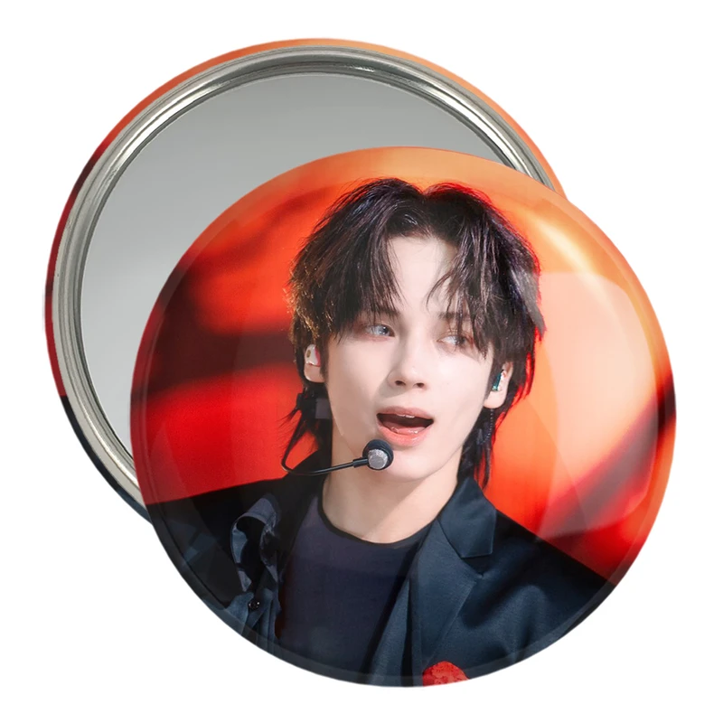 آینه جیبی خندالو مدل تهیون گروه تی اکس تی TXT  کد 20057