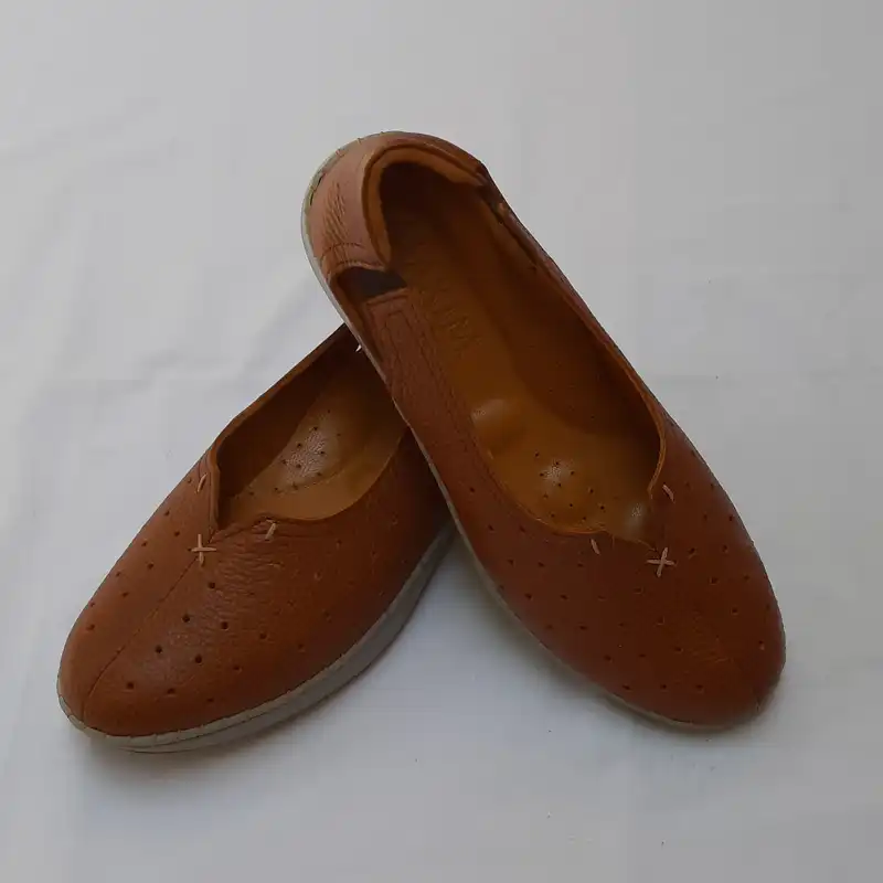 کفش طبی زنانه مدل درسا