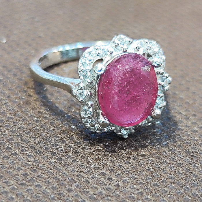 انگشتر نقره زنانه مدل سنگ یاقوت سرخ آفریقایی کد 508 انگشتر نقره زنانه مدل سنگ یاقوت سرخ آفریقایی کد 508