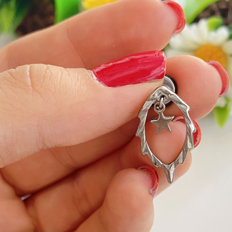 پیرسینگ گوش مدل ستاره اشک پیرسینگ گوش مدل ستاره اشک
