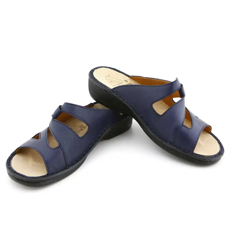 دمپایی زنانه آرای طب مدل پینار کد 02