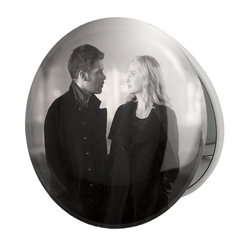 آینه جیبی خندالو طرح کلاوس و کارولاین خاطرات یک خون آشام The Vampire Diaries مدل تاشو کد 20267 