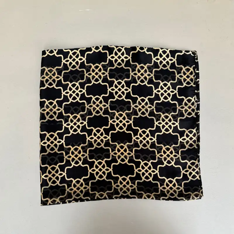 روسری زنانه مدل مینی اسکارف حریر مجلسی طلاکوب