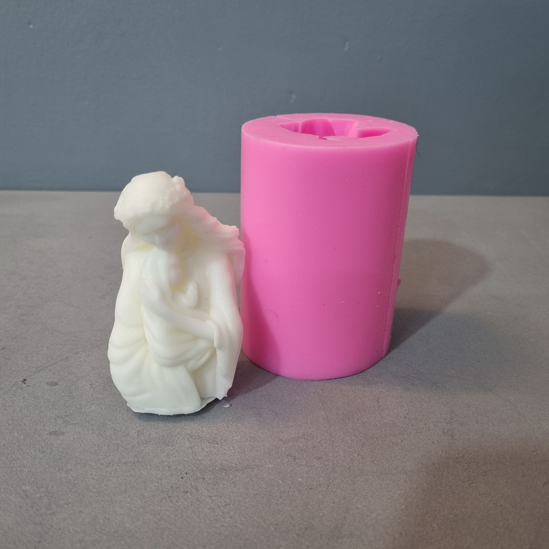 قالب شمع مدل آغوش مادر