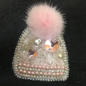 گل سینه زنانه طرح کلاه کد 9