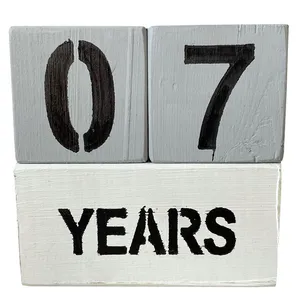 تقویم رومیزی مدل گاه شمار کد 01