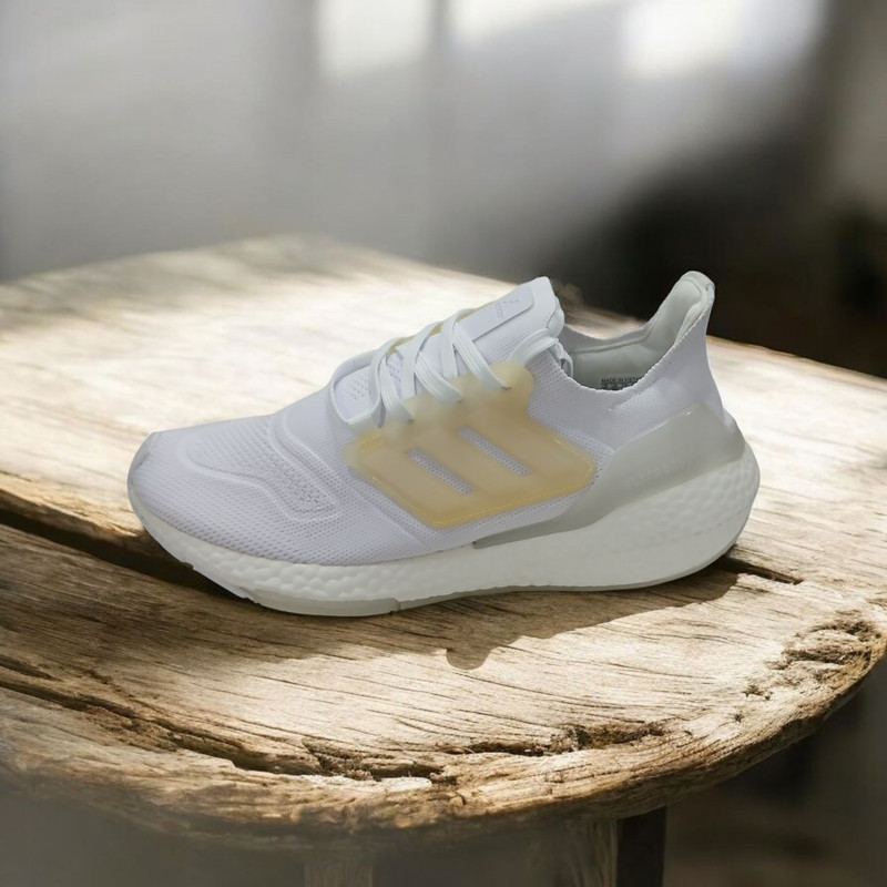 کفش رانینگ آدیداس مدل Ultraboost