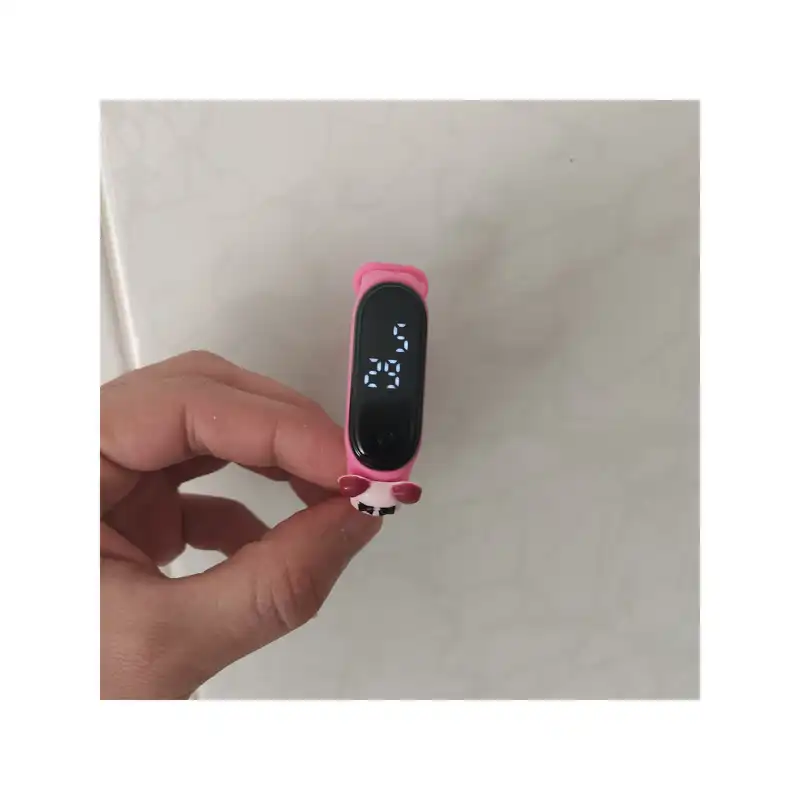 ساعت مچی دیجیتال دخترانه مدل لمسی ضد آب کد S1