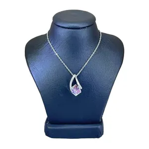 گردنبند نقره زنانه سواروسکی مدل مکعب کد 2233