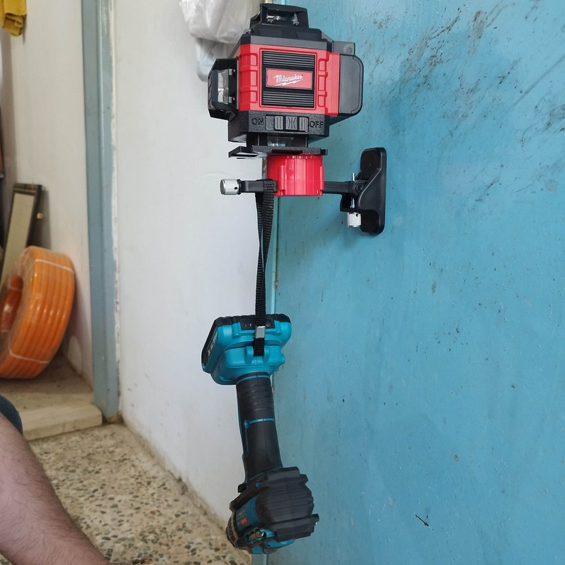 تراز لیزری میلواکی مدل 4 بعدی نور سبز کد 4D 16 Lines Hard Box