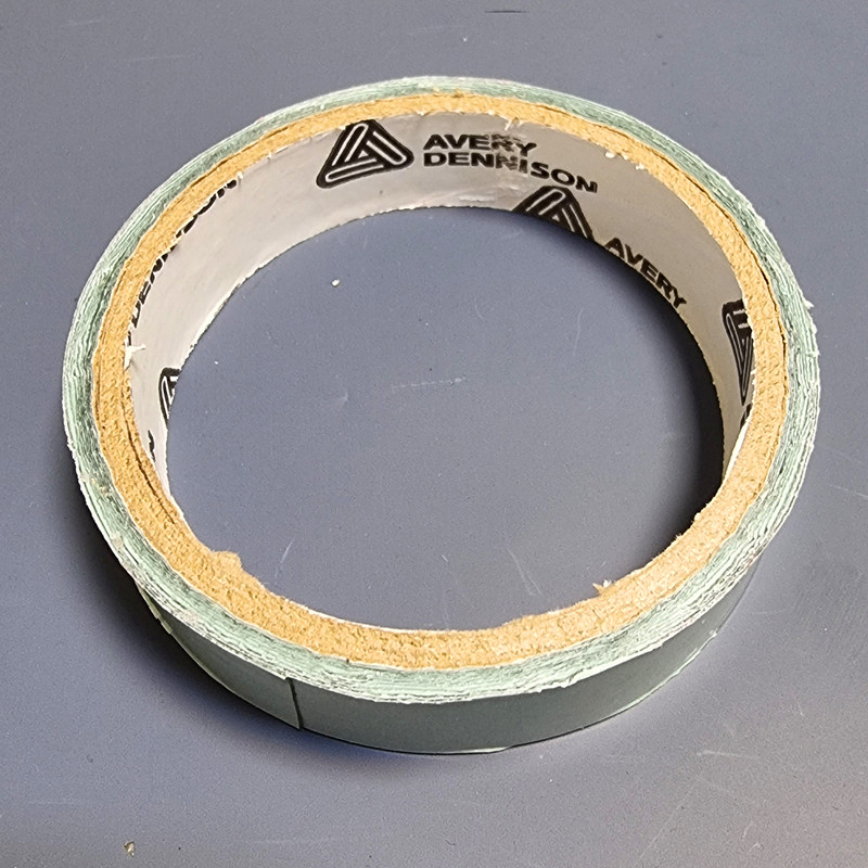 چسب کلاه گیس و پروتز مو مدل Ave-2cmx3m چسب کلاه گیس و پروتز مو مدل Ave-2cmx3m
