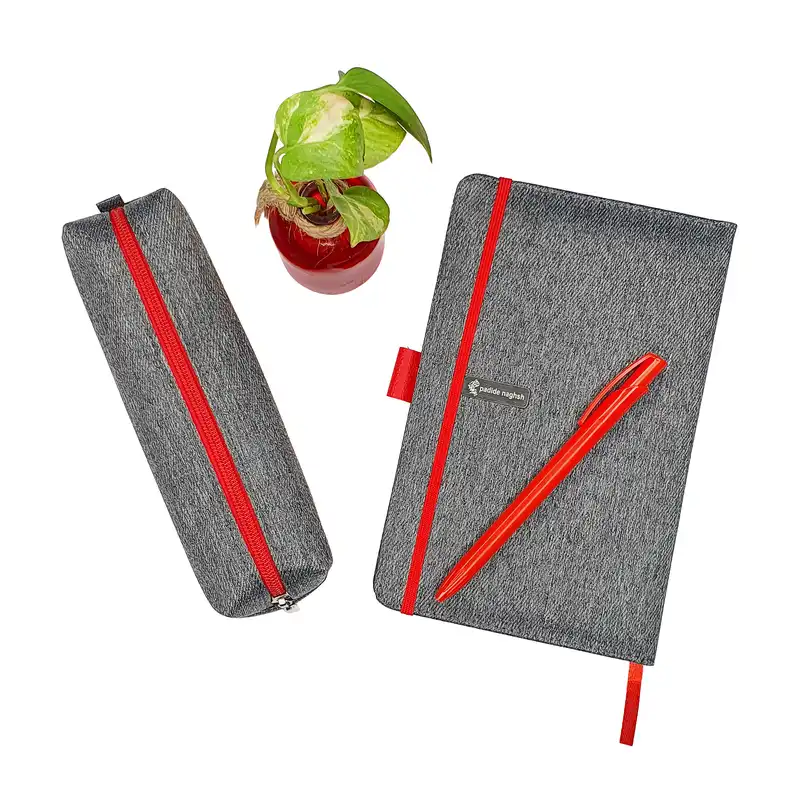 بسته لوازم التحریر پدیده نقش کد 02 مجموعه 3 عددی