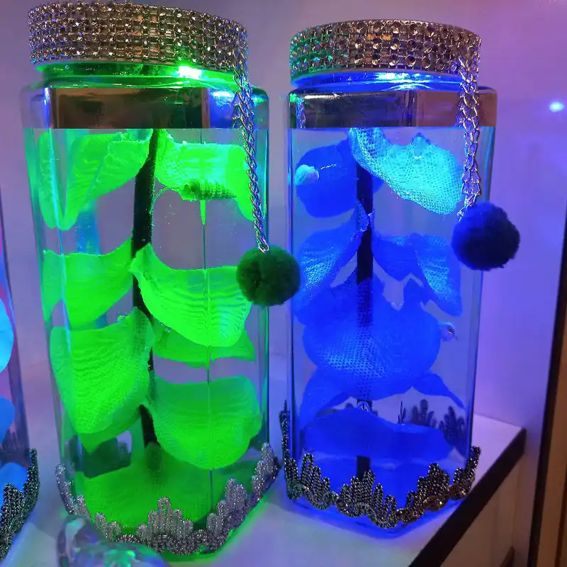 چراغ خواب مدل رو میزی