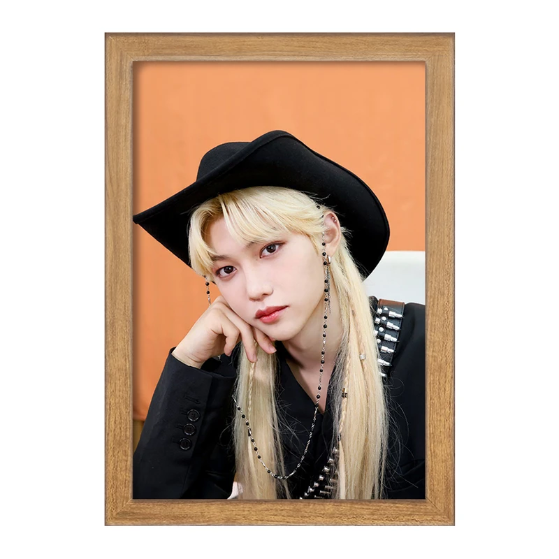 تابلو خندالو مدل فلیکس گروه استری کیدز Stary Kids  کد 16871