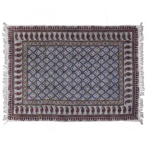 سفره قلمکار ممتاز نرگس خانی طرح لوزی آبی مدل 03-10 سایز 100 × 150 سانتی متر