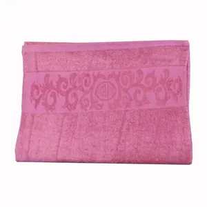 حوله دستی کاردینال طرح کلاسیک سایز 35x80 سانتیمتر