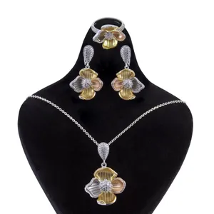   نیم ست نقره زنانه بازرگانی میلادی کد NTR_076