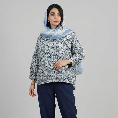 شومیز زنانه آستین بلند السانا مدل آوانا با یقه برگردان، جنس پوپلین، طرح گلدار، قد روی باسن، تنخور معمولی، مناسب استفاده روزمره و مهمانی، بسته شدن با دکمه