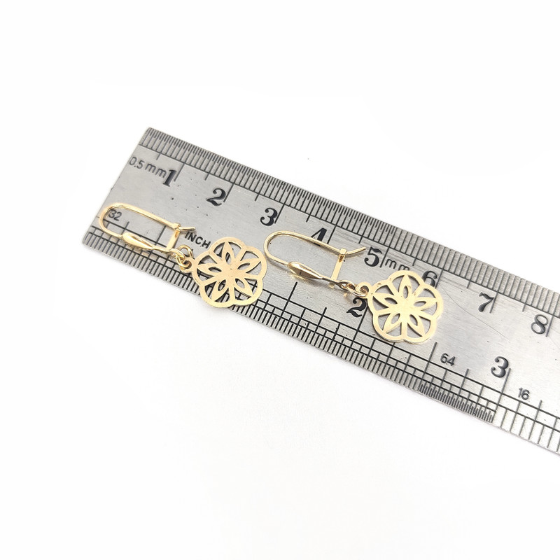 گوشواره طلا 18 عیار دخترانه طلا و جواهرسازی افرا مدل زرین 182