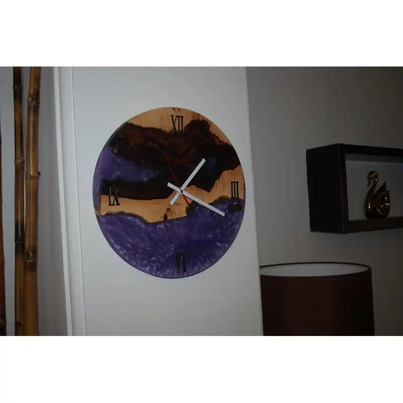 ساعت دیواری چوبی رزینی مدل دستساز BLUEWKIK39