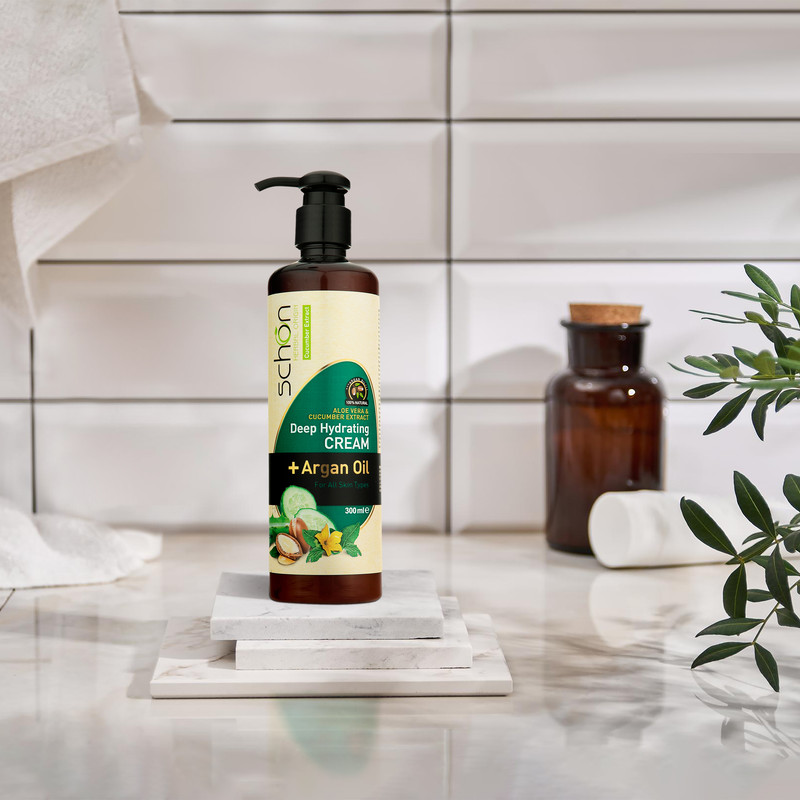 کرم مرطوب‌کننده شون، مدل Cucumber، مناسب انواع پوست، با عصاره خیار، حاوی روغن آرگان، مناسب استفاده برای دست و صورت، حجم 300 میلی‌لیتر