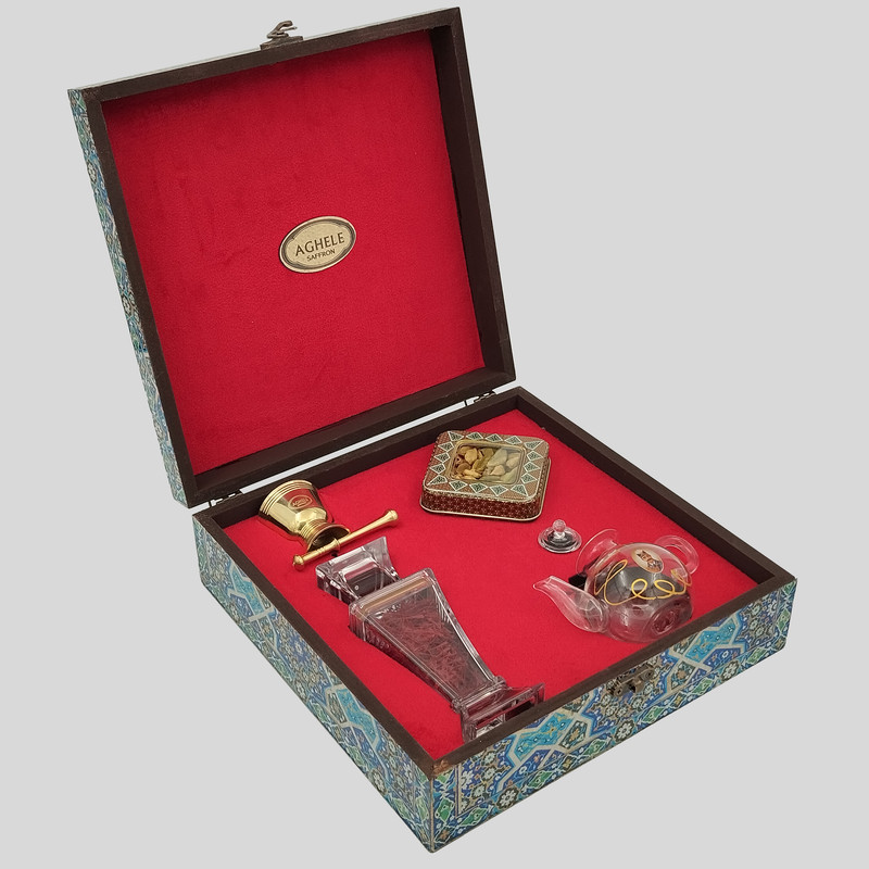 زعفران کادویی عاقله - 5 گرم به همراه هل - 40 گرم