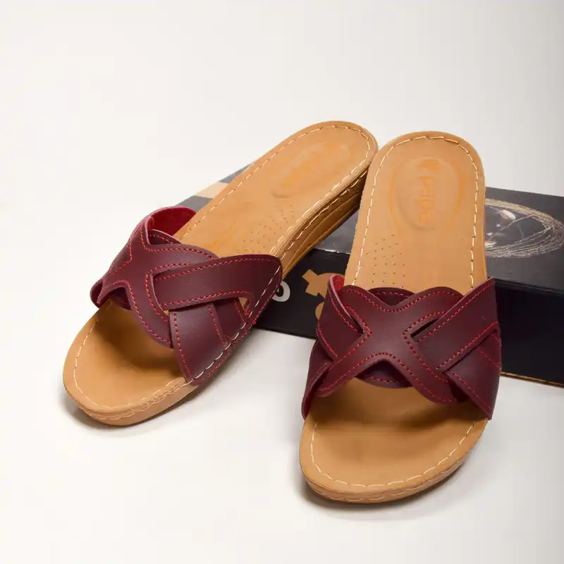 دمپایی زنانه پاپا مدل ZRSH.2811