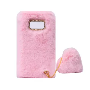 کاور طرح دخترانه مدل خزدار پشمالو مناسب برای گوشی موبایل سامسونگ Galaxy Note 8 به همراه آویز