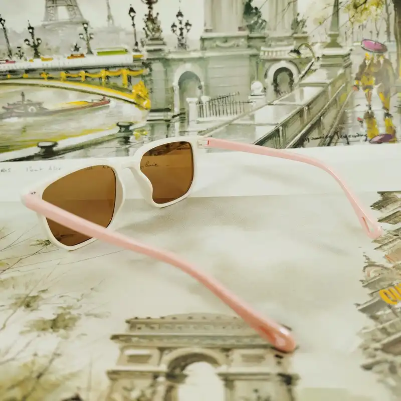 عینک آفتابی بچگانه مدل CH13 کد K