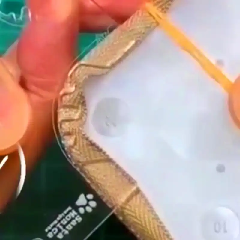 شابلون زیپ چرم دوزی مدل W3