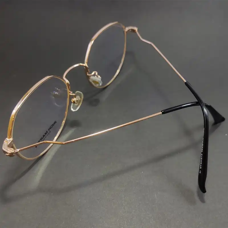 فریم عینک طبی ریچ مارتین مدل 9037 کد 113