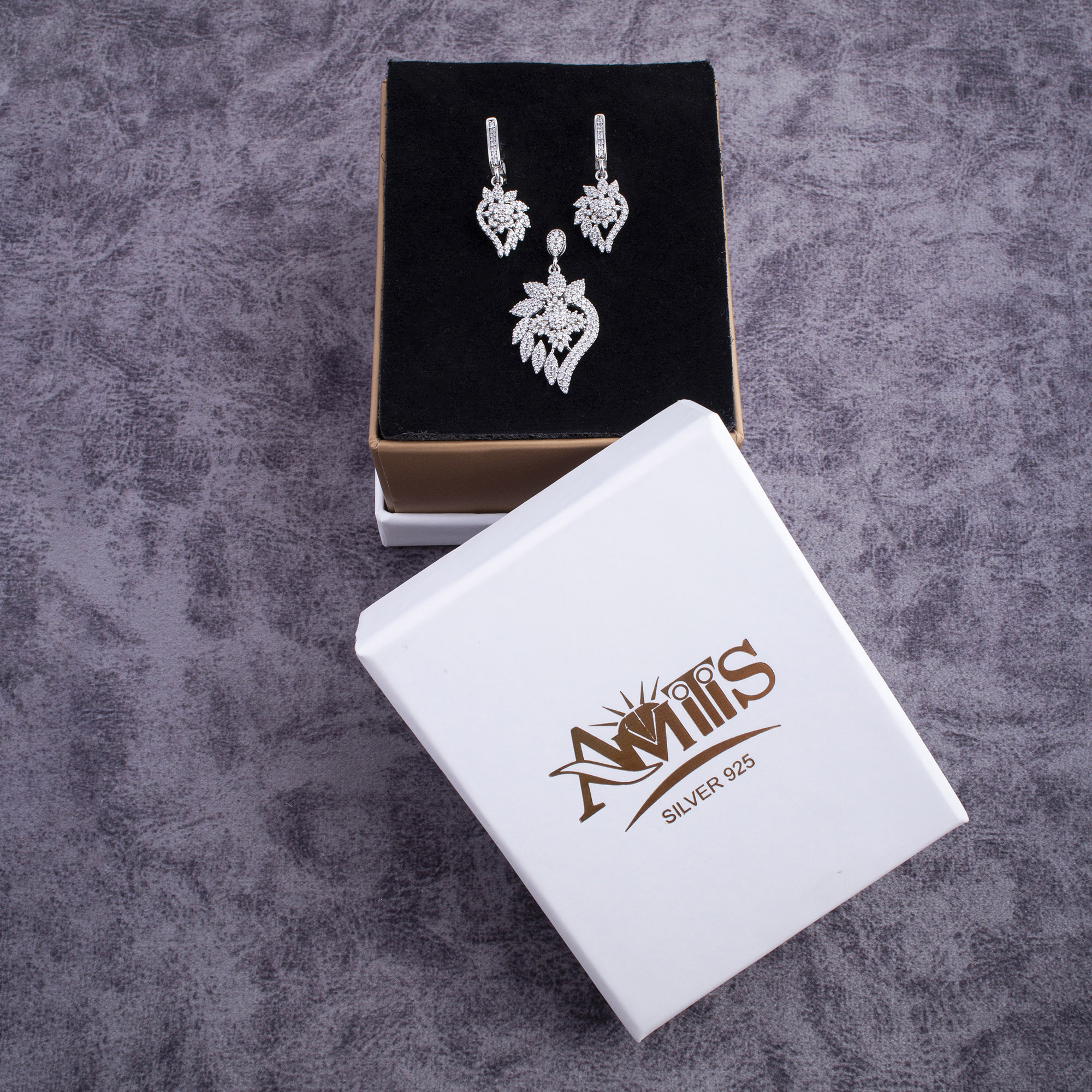 نیم ست نقره زنانه مدل AVN-N61 نیم ست نقره زنانه مدل AVN-N61