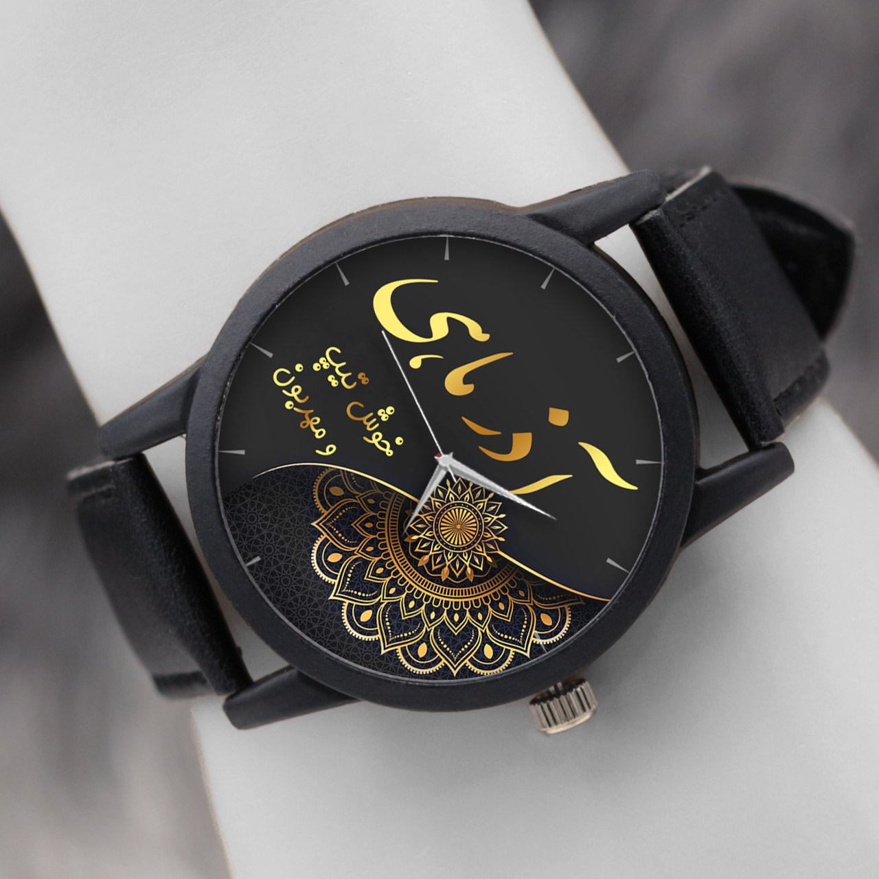 ساعت مچی عقربه ای طرح آذر ماهی کد LF3205