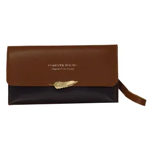 کیف پول زنانه مدل برگ 