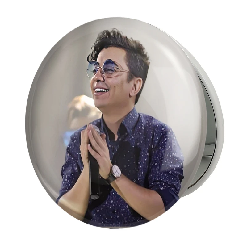 آینه جیبی خندالو طرح محسن ابراهیم زاده مدل تاشو کد 3328 