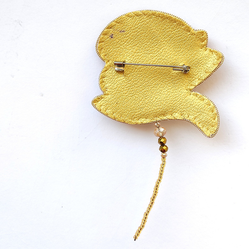 سنجاق سینه زنانه مدل گل