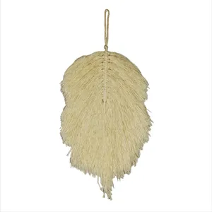 آویز تزیینی طرح پر کد 001