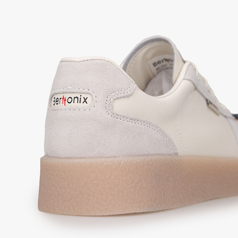 کفش طبی زنانه برتونیکس مدل 2413