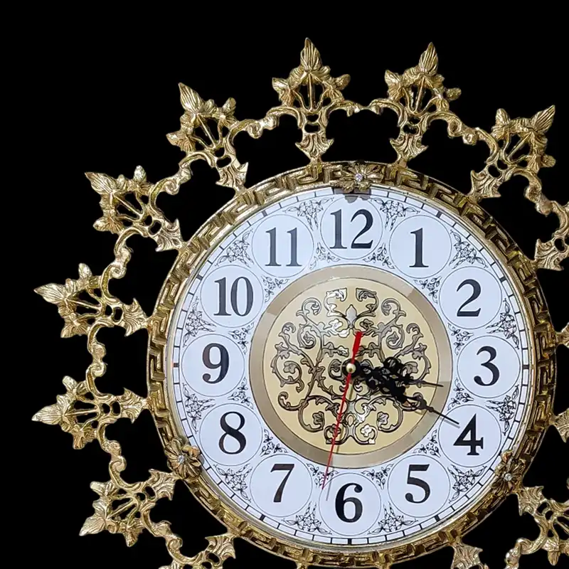 ساعت برنجی مدل آراد