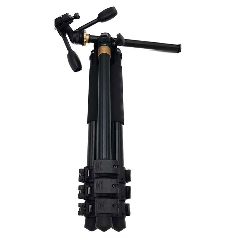 سه پایه دوربین مدل Q720 سه پایه دوربین مدل Q720