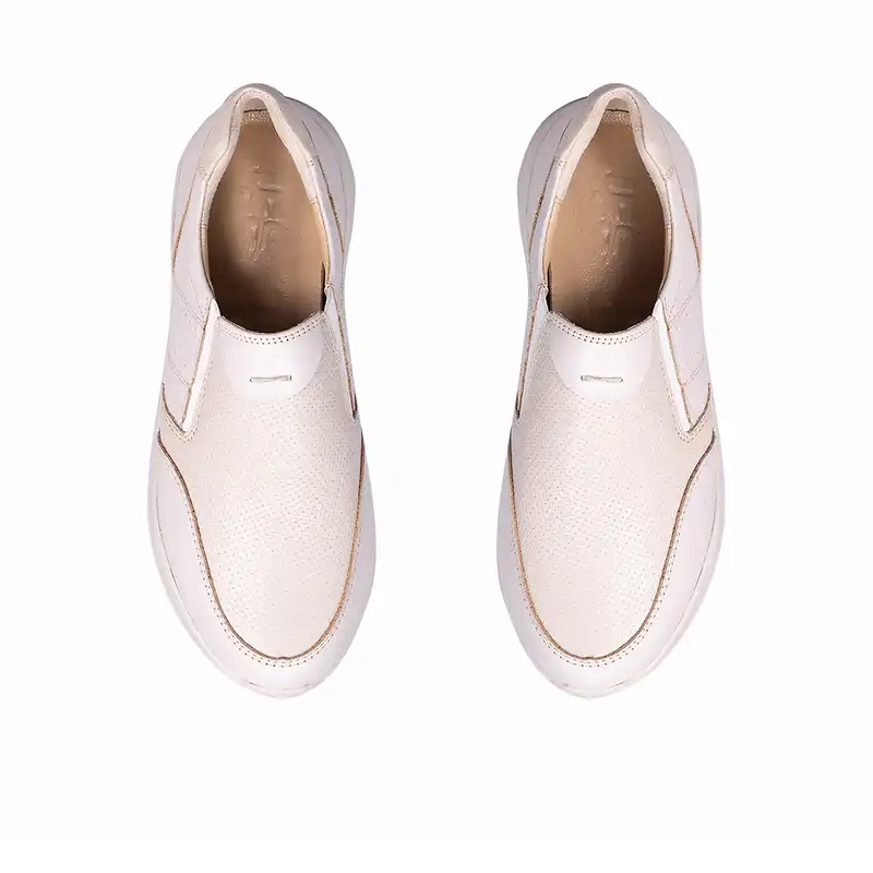 کفش طبی زنانه جی اف اس مدل اترک رنگ کرم