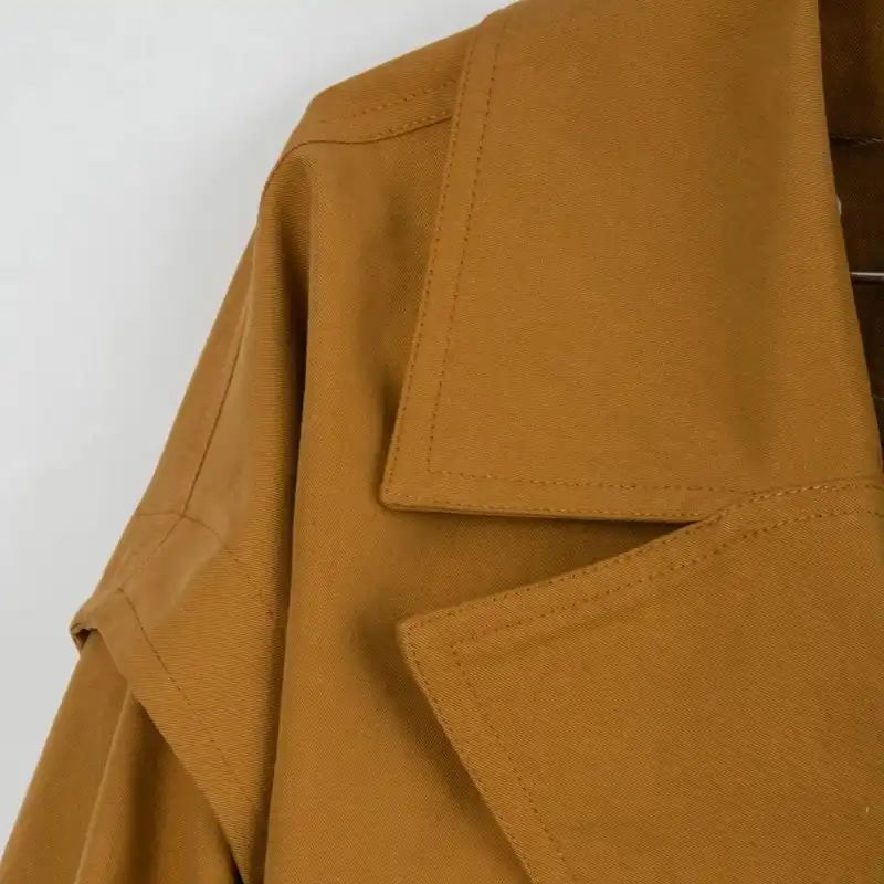 ست کت و شلوار زنانه مدل کراپ کد MDSS-CF8575