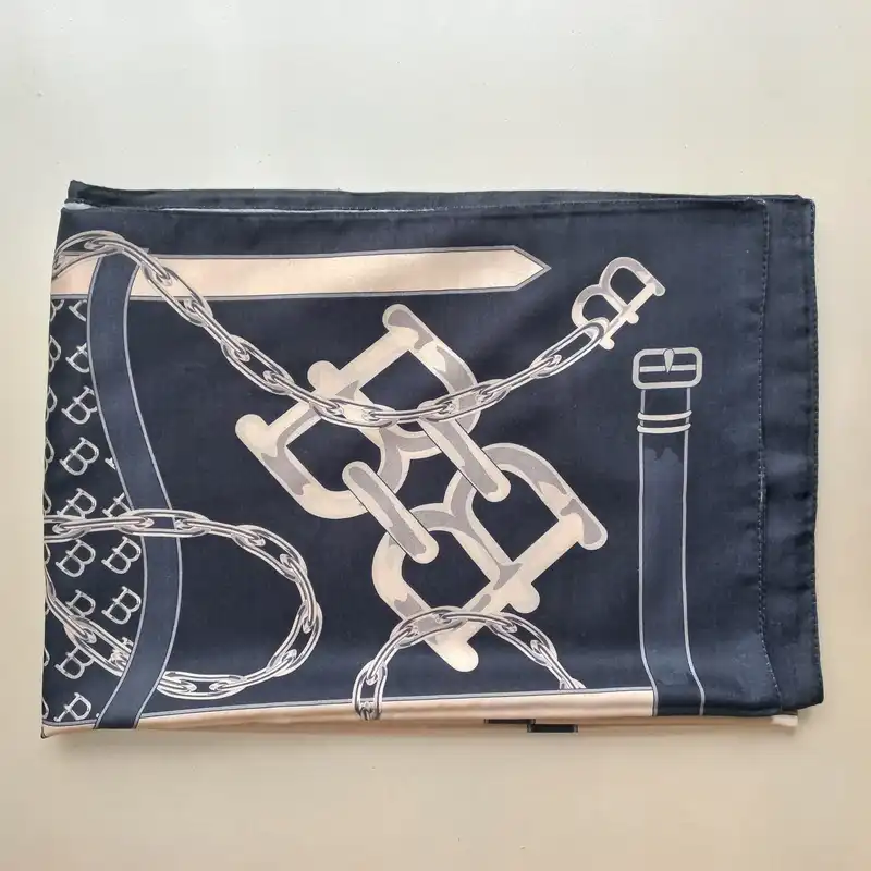 شال زنانه  مدل موهر پاییزی زنجیره ای