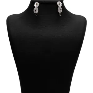 گوشواره نقره شهر جواهر مدل SJ-SNE002